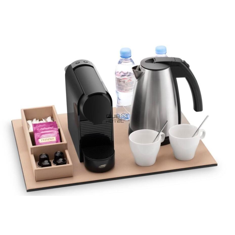 Bandeja Principal SWITCH Reversível Pele Sintética Preta e Bege Para Máquina Café 50 x 40cm